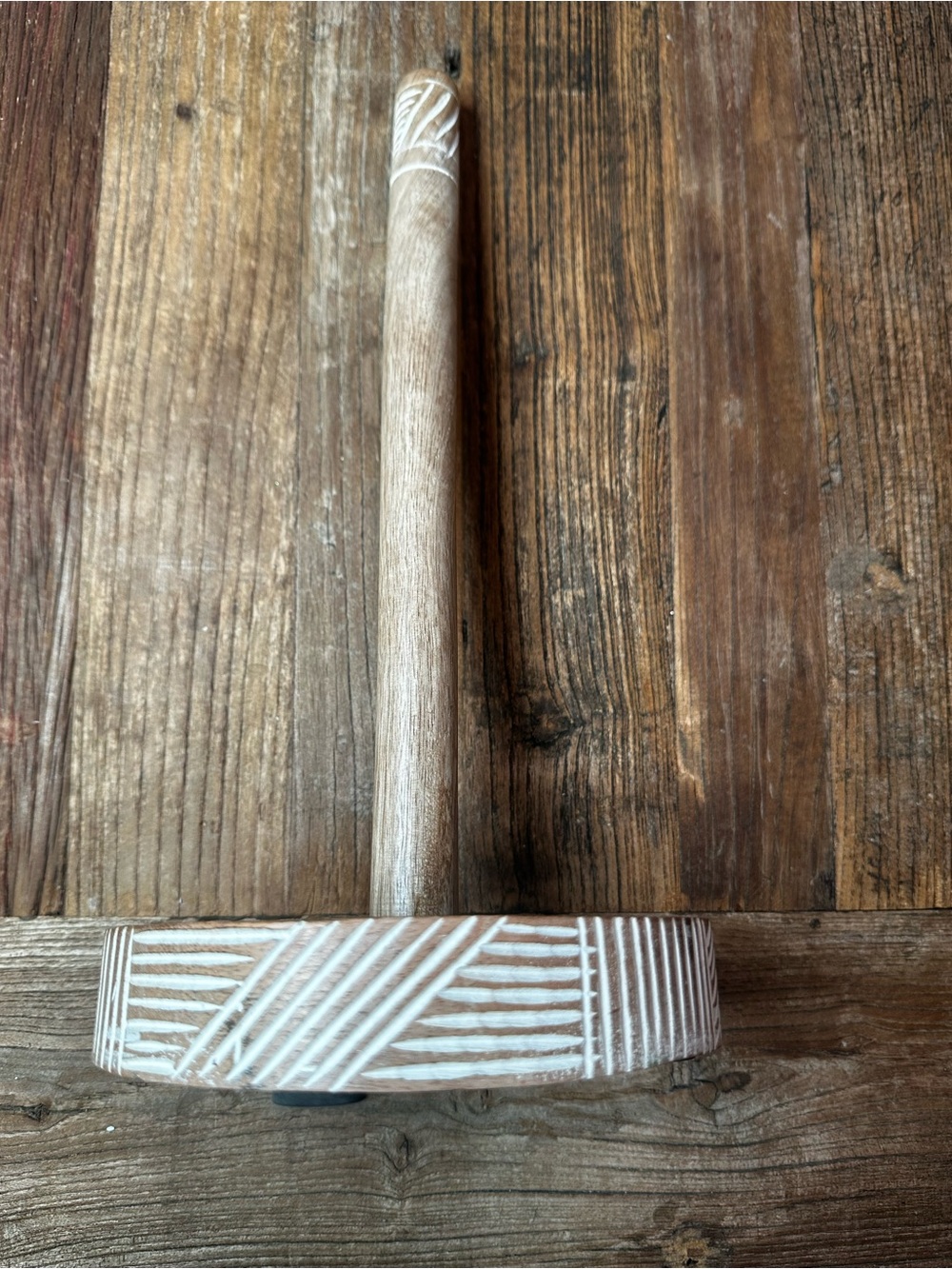 Whitewashed Wood paper towel holder - Picture 5 of 7
